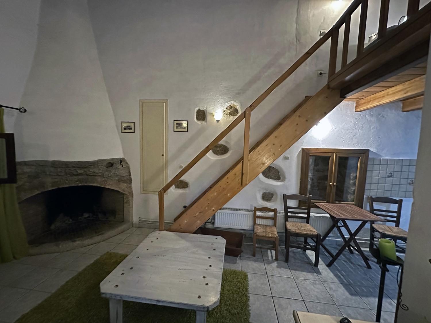 Porfyrousa Traditional Hotel Milopotamos  Екстериор снимка